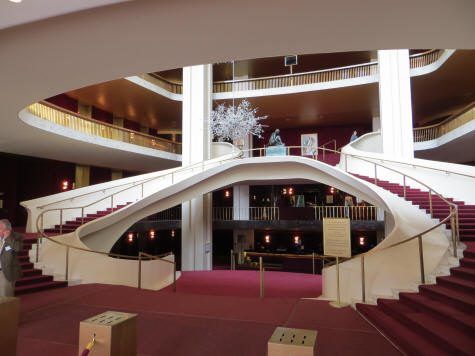 Metropolitan Opera House in New York City